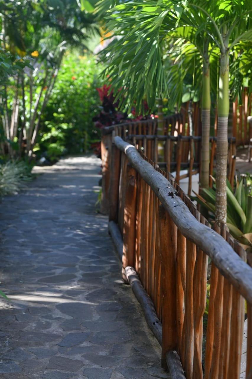 Hotel Corail Residence Sainte-Luce Esterno foto